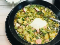 Окрошка на квасе. окрошка